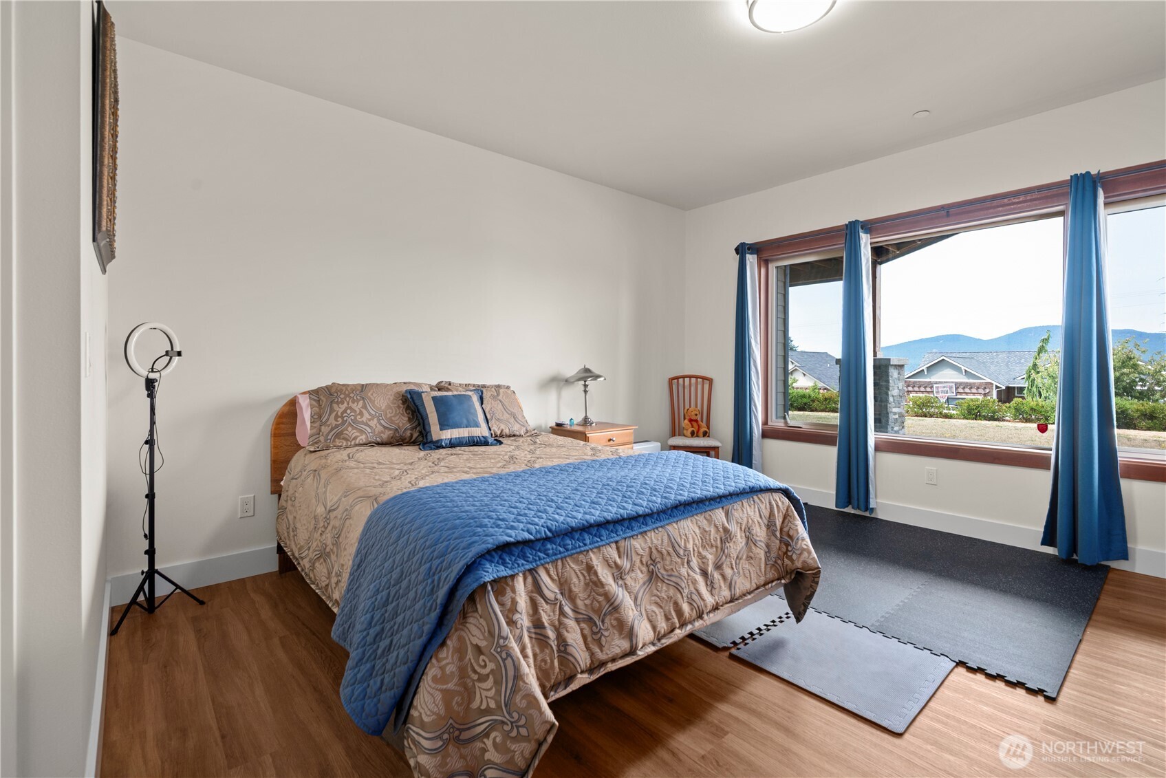 3803 W 2nd Street , Anacortes, WA 98221