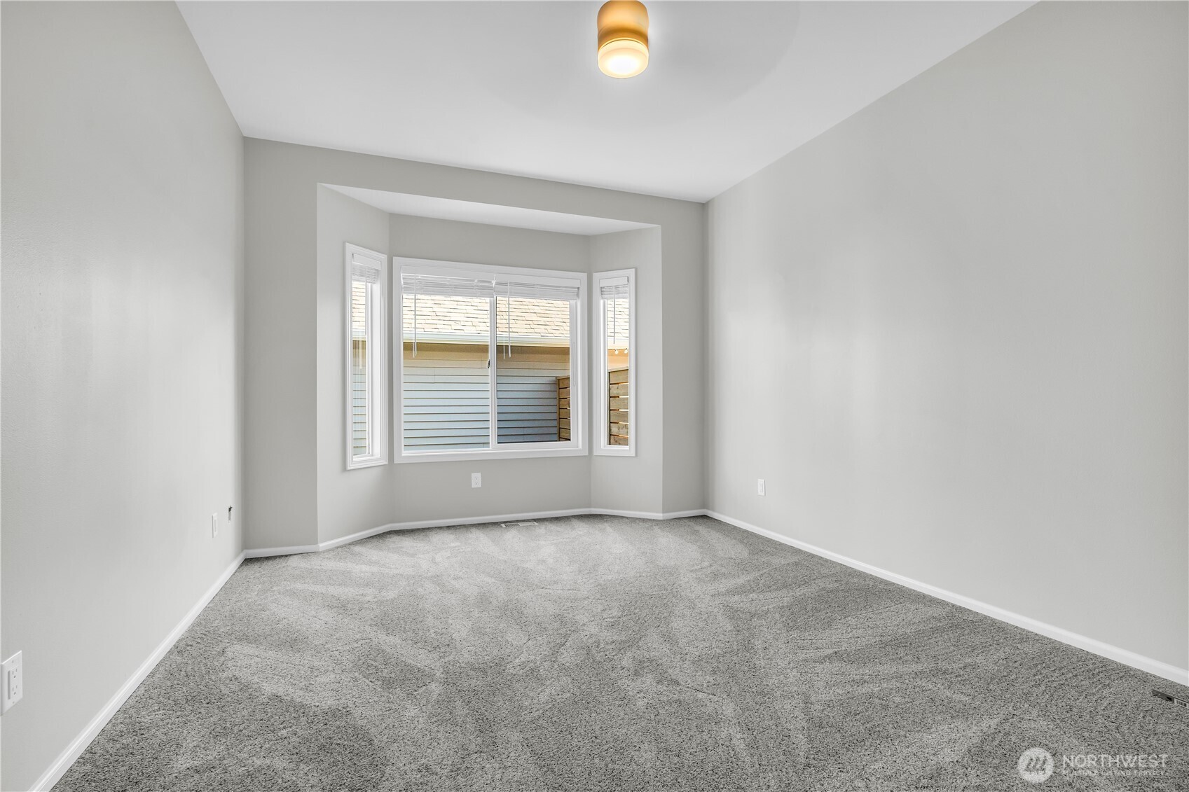 441 NE Alder Street #1 & 2, Issaquah, WA 98027-3422