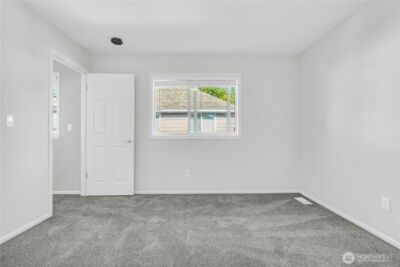 441 NE Alder Street #1 & 2, Issaquah, WA 98027-3422 - Photo 16