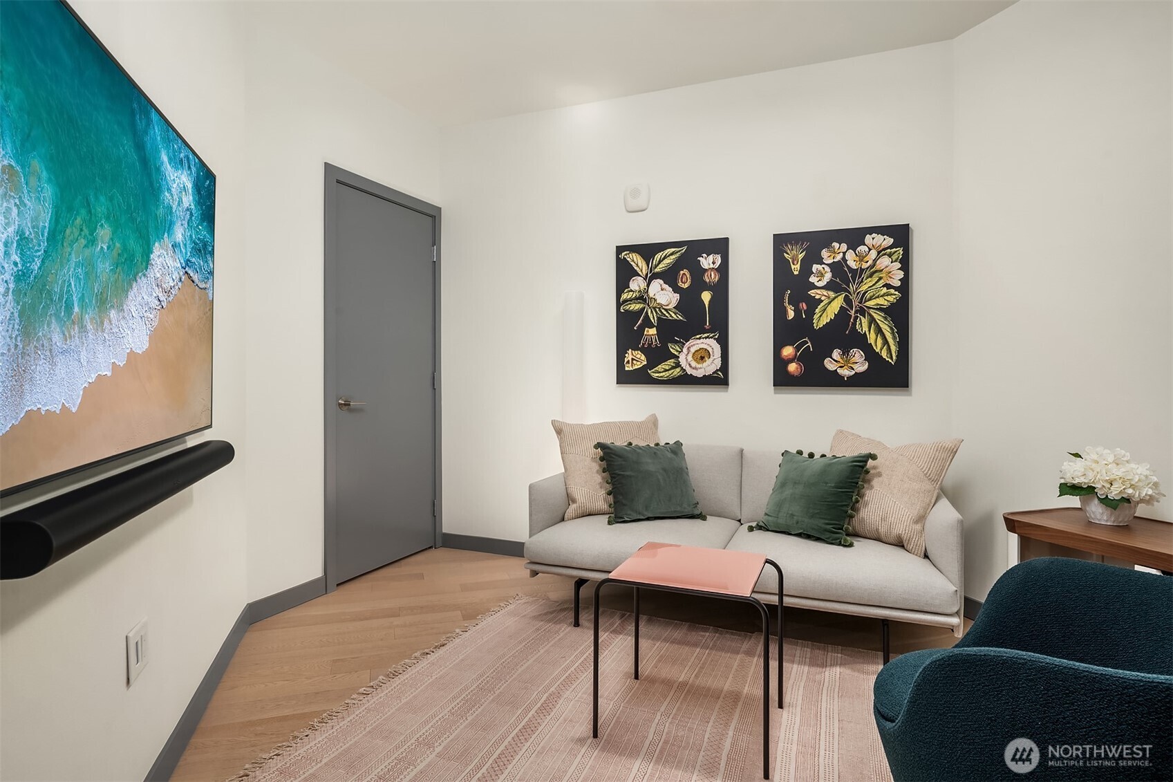 11903 NE 128th Street #414, Kirkland, WA 98034