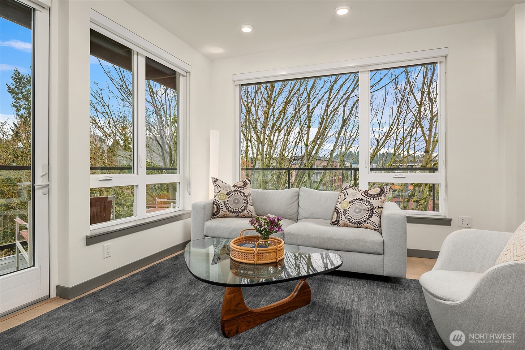 11903 NE 128th Street #414, Kirkland, WA 98034