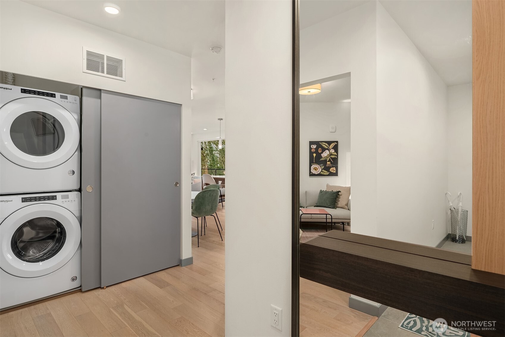 11903 NE 128th Street #414, Kirkland, WA 98034