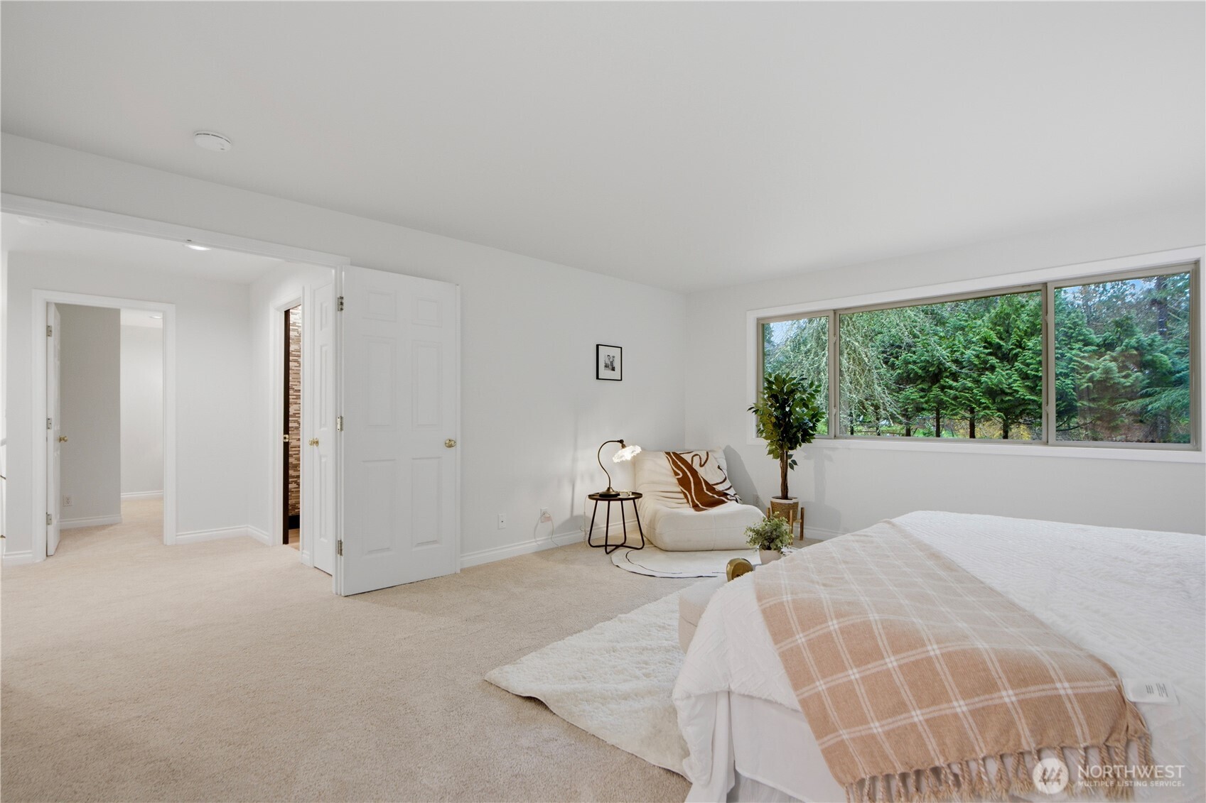 26419 NE 27th Dr , Redmond, WA 98053