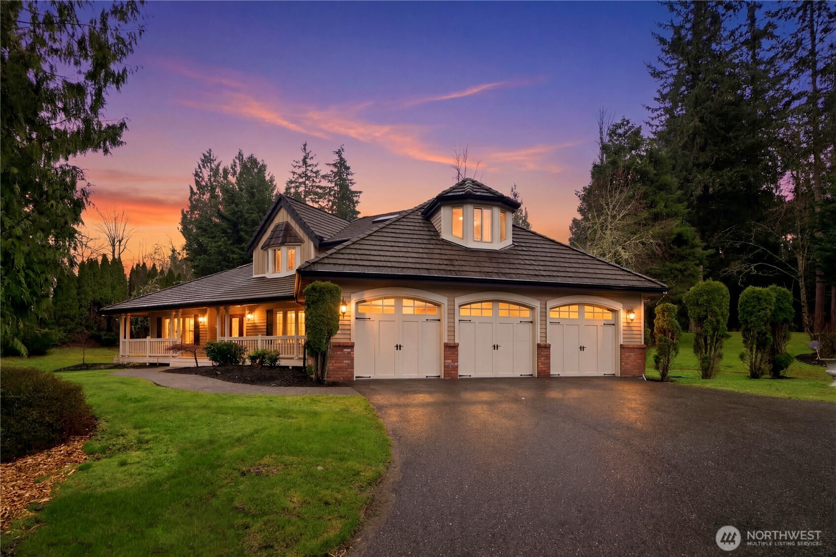 26419 NE 27th Dr , Redmond, WA 98053