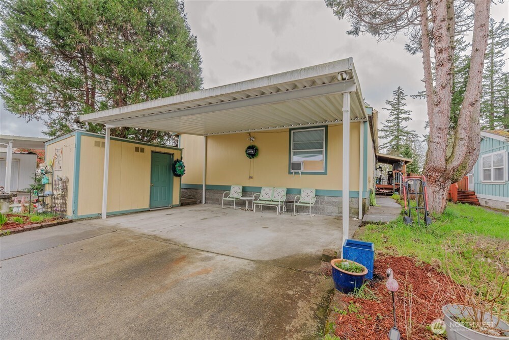 201 W Oakview Avenue #15, Centralia, WA 98531