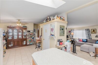 201 W Oakview Avenue #15, Centralia, WA 98531 - Photo 4