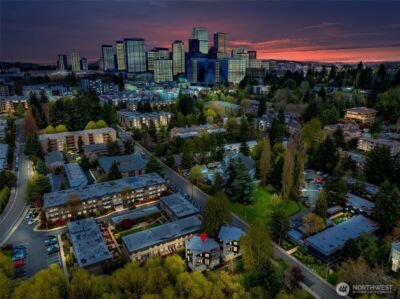 417 102nd Avenue SE, Bellevue, WA 98004 - Photo 4