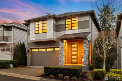 14118 74th Court NE #10, Kirkland, WA 98034