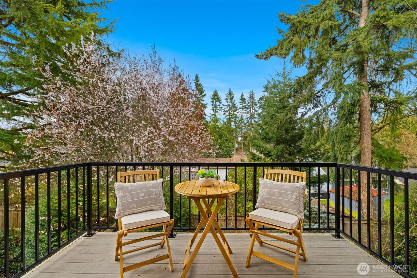 14118 74th Court NE #10, Kirkland, WA 98034