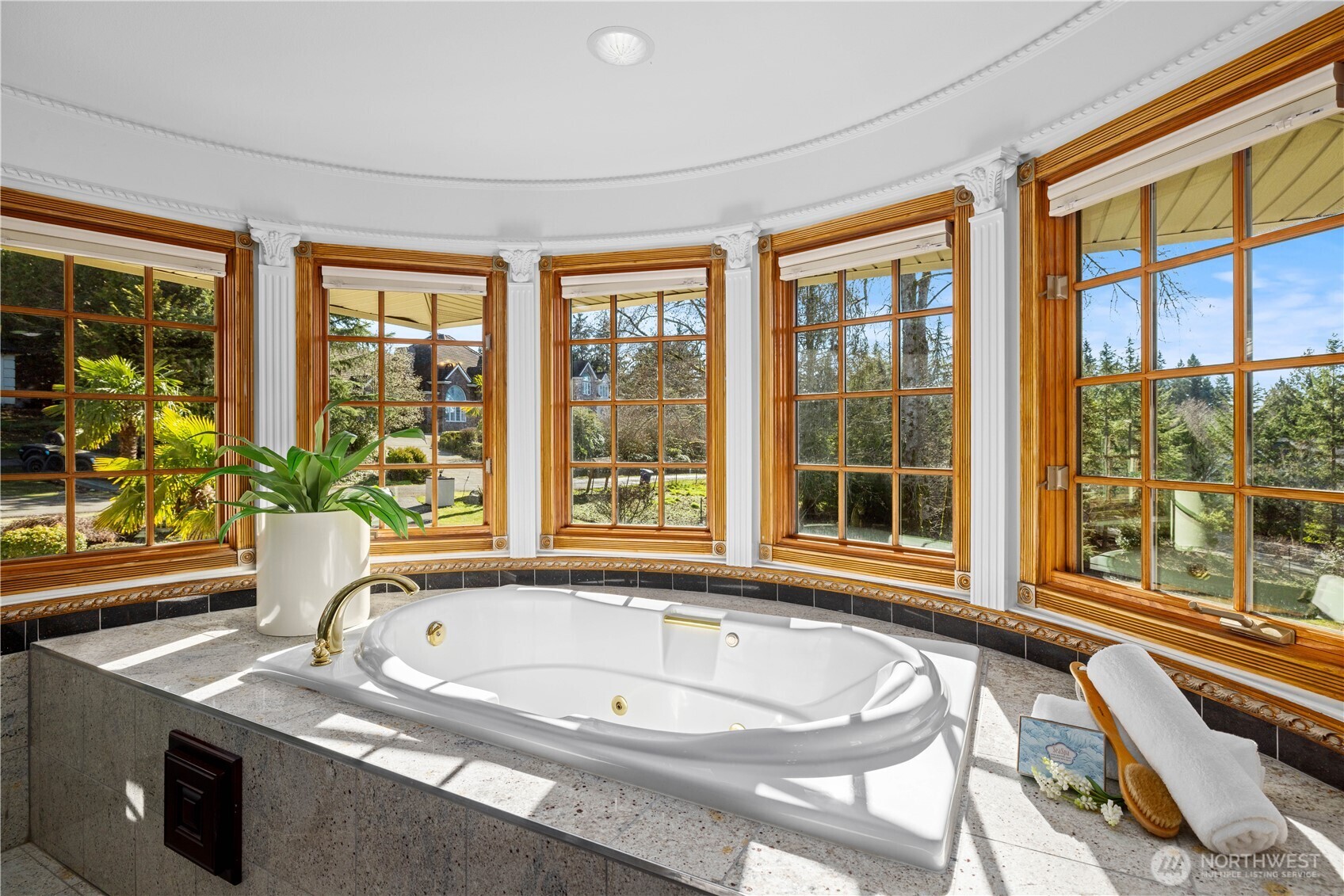 6529 161st Place SE, Bellevue, WA 98006