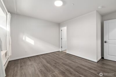 964 7th Avenue NE ##2.4, Issaquah, WA 98029 - Photo 28