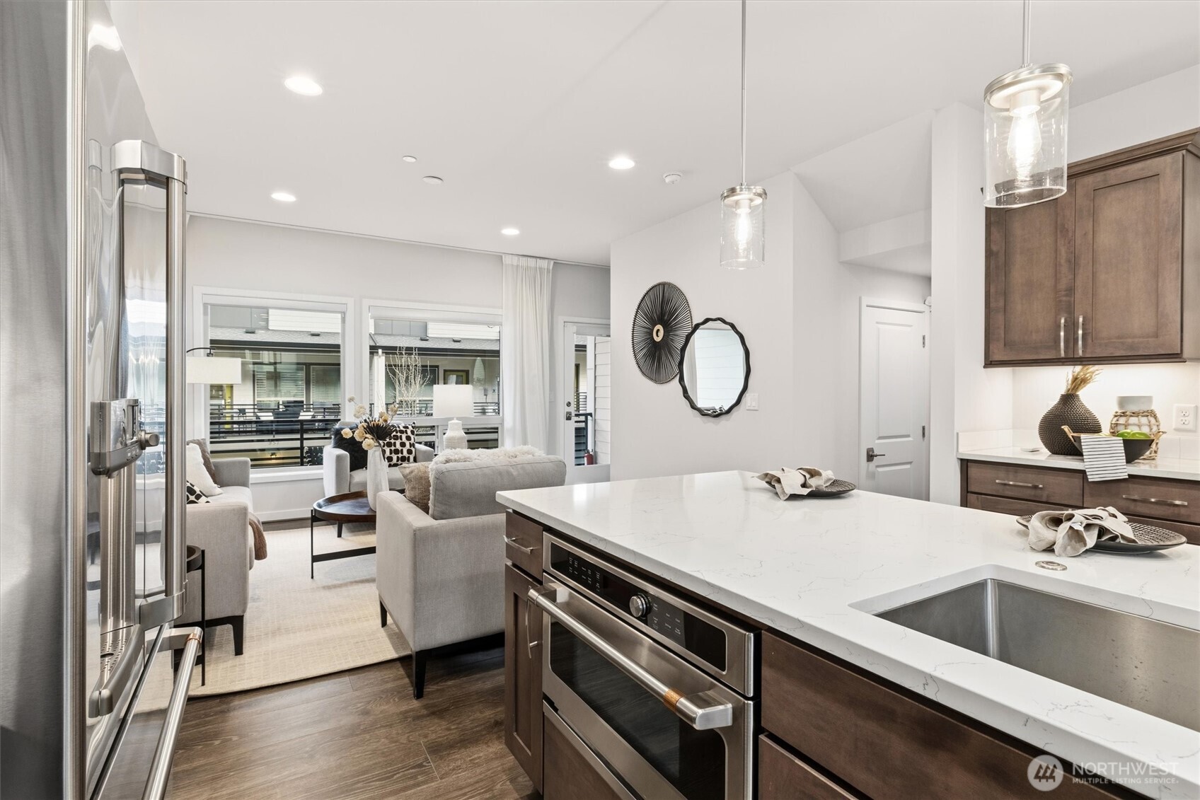 964 7th Avenue NE ##2.4, Issaquah, WA 98029