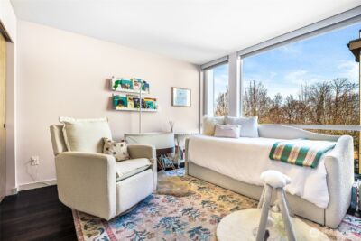 3220 Franklin Avenue E, Seattle, WA 98102 - Photo 11