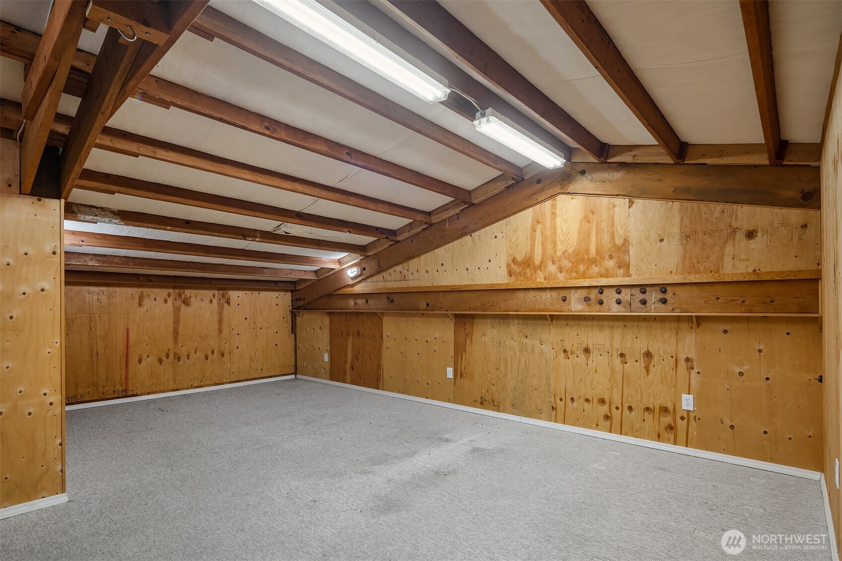 23503 156th Avenue SE, Kent, WA 98042