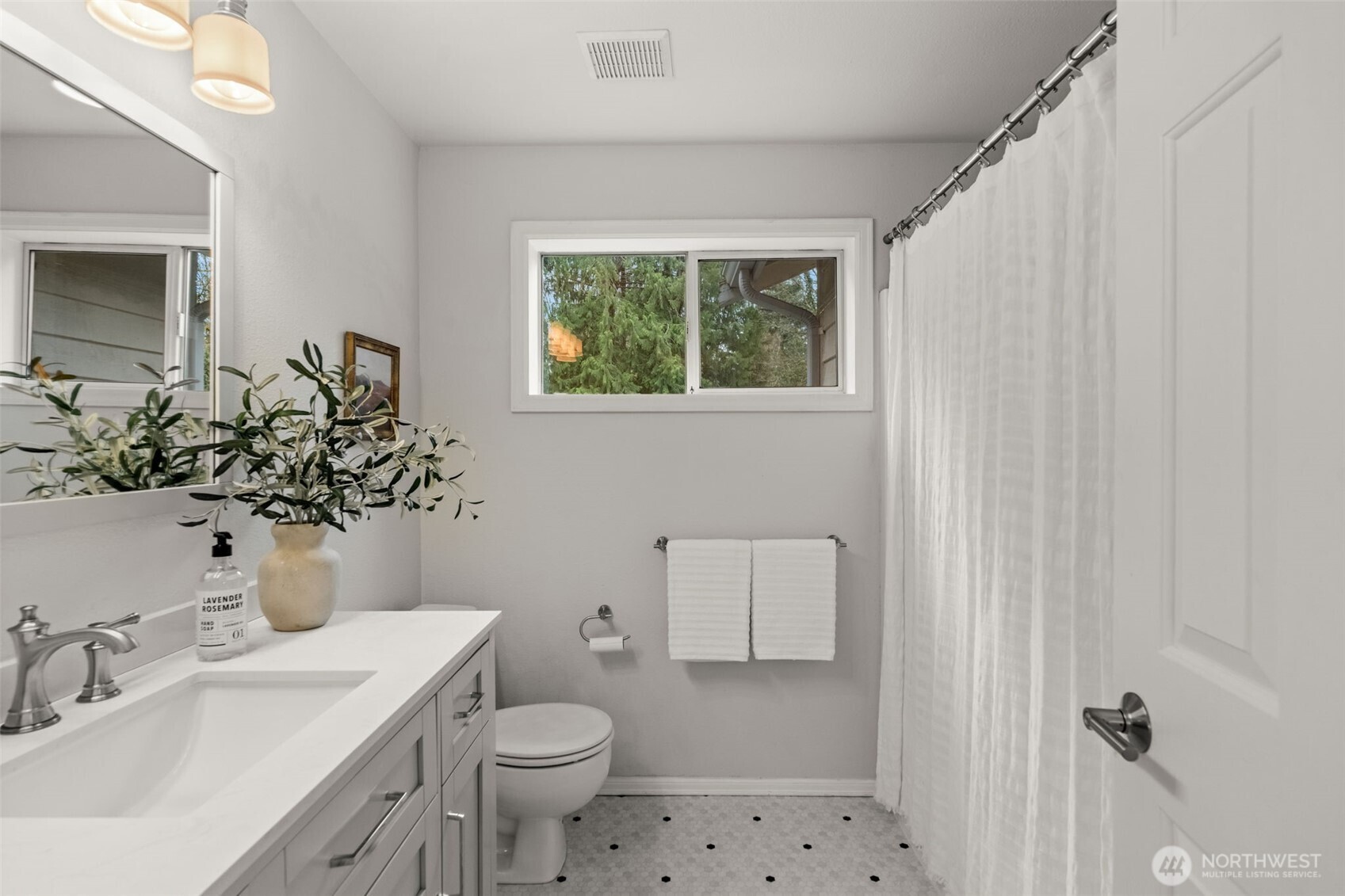 11210 67th Avenue Ct NW, Gig Harbor, WA 98332