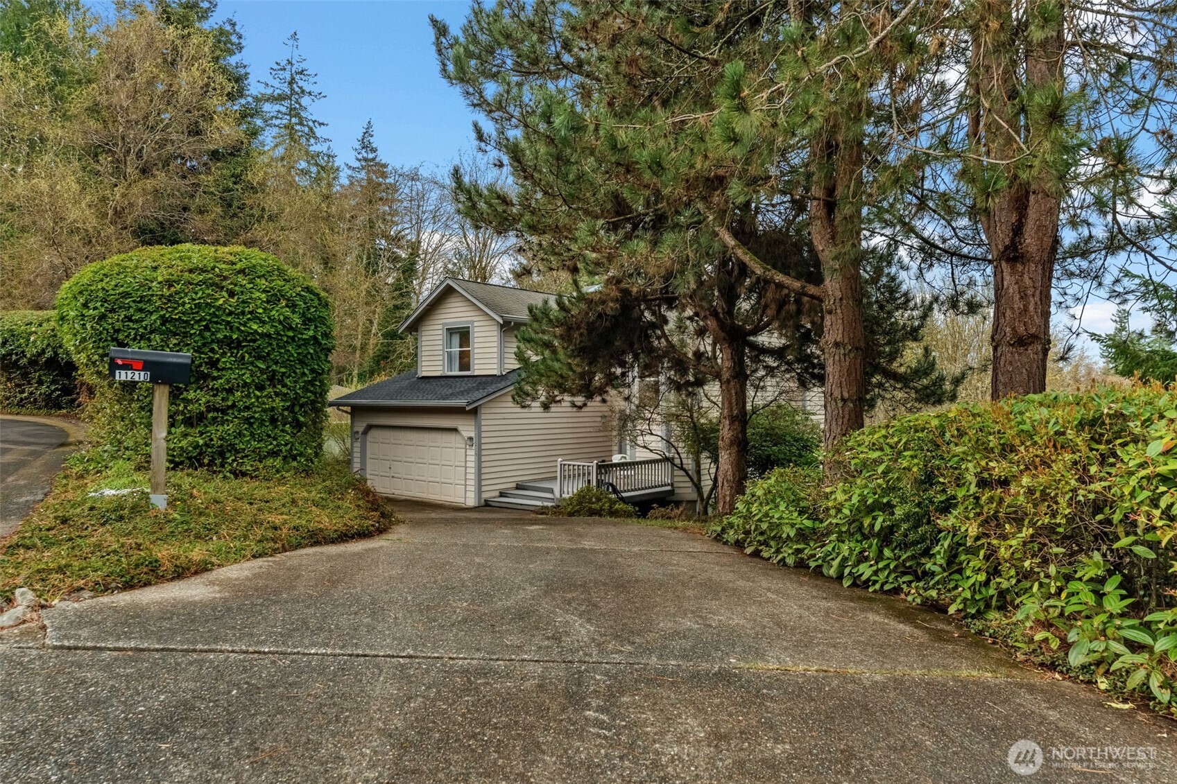 11210 67th Avenue Ct NW, Gig Harbor, WA 98332