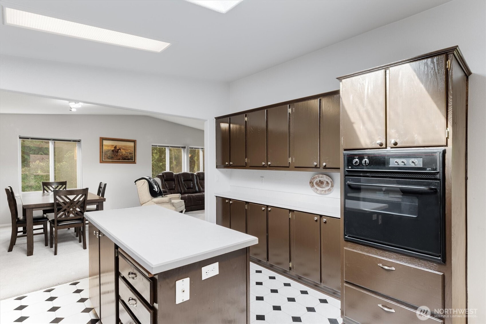 1556 Kool Road , Kelso, WA 98626