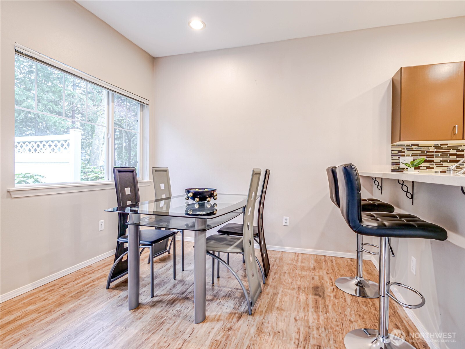 4714 Fairwood Boulevard NE #202, Tacoma, WA 98422