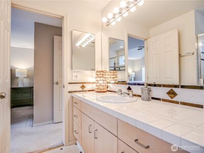 4714 Fairwood Boulevard NE #202, Tacoma, WA 98422 - Photo 5
