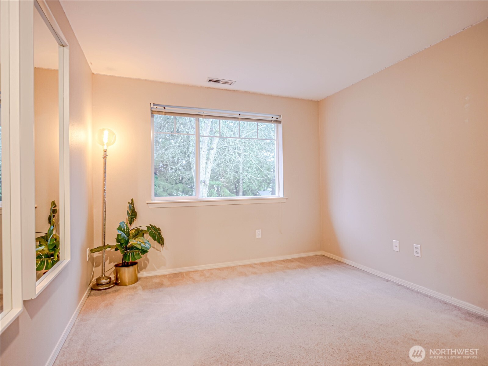 4714 Fairwood Boulevard NE #202, Tacoma, WA 98422