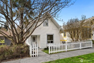 4135 36th Ave SW, Seattle, WA 98126 - Photo 2