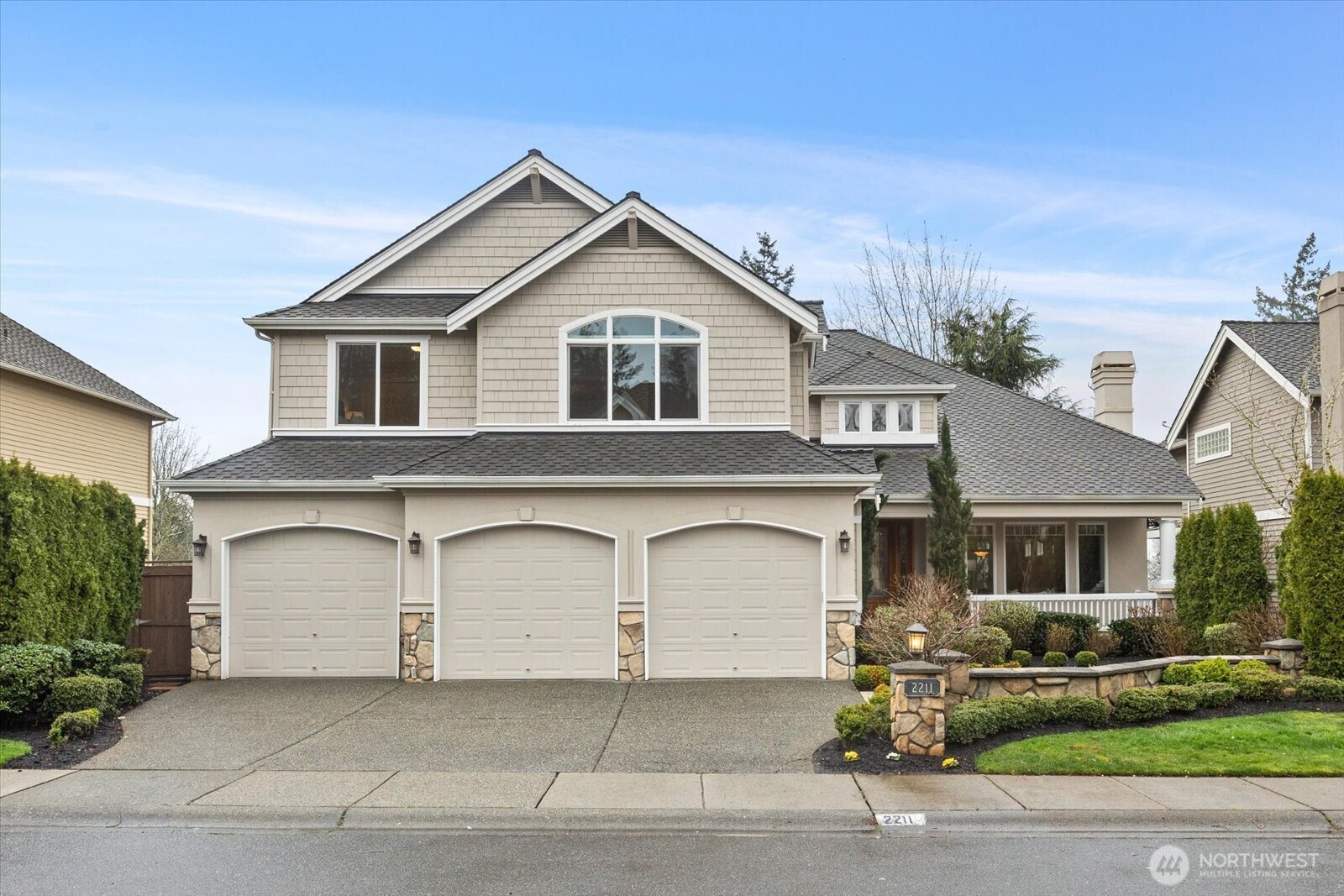 2211 204th Place NE , Sammamish, WA 98074