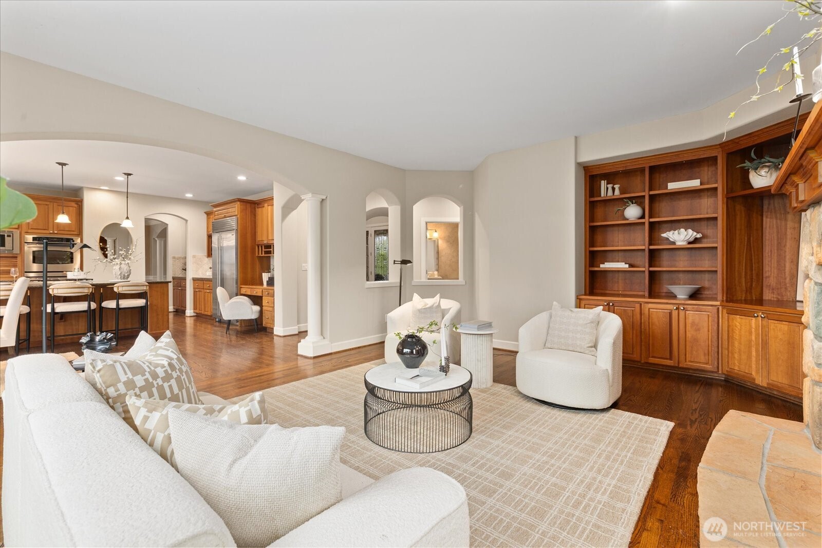 2211 204th Place NE , Sammamish, WA 98074