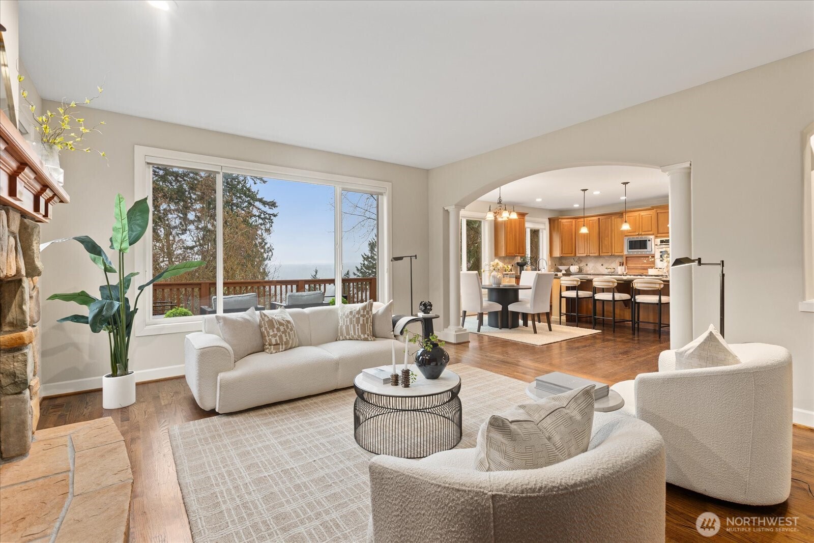 2211 204th Place NE , Sammamish, WA 98074