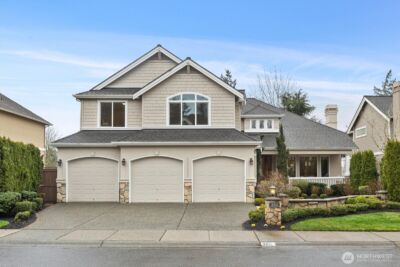 2211 204th Place NE , Sammamish, WA 98074 - Photo 2