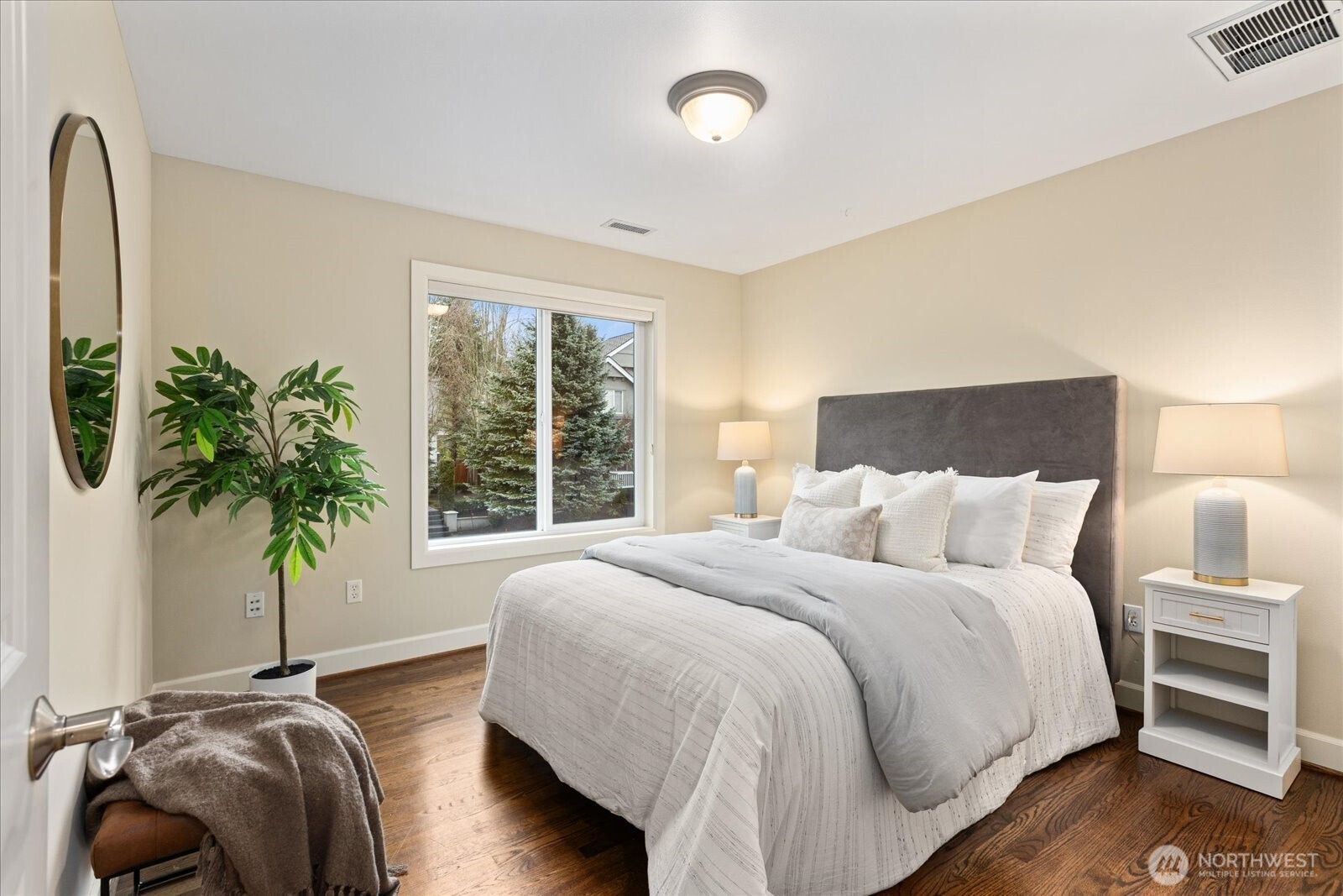 2211 204th Place NE , Sammamish, WA 98074