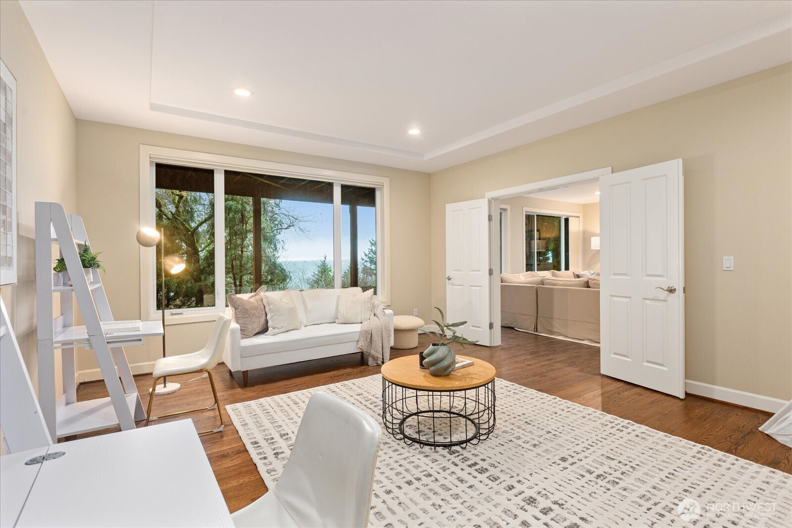 2211 204th Place NE , Sammamish, WA 98074