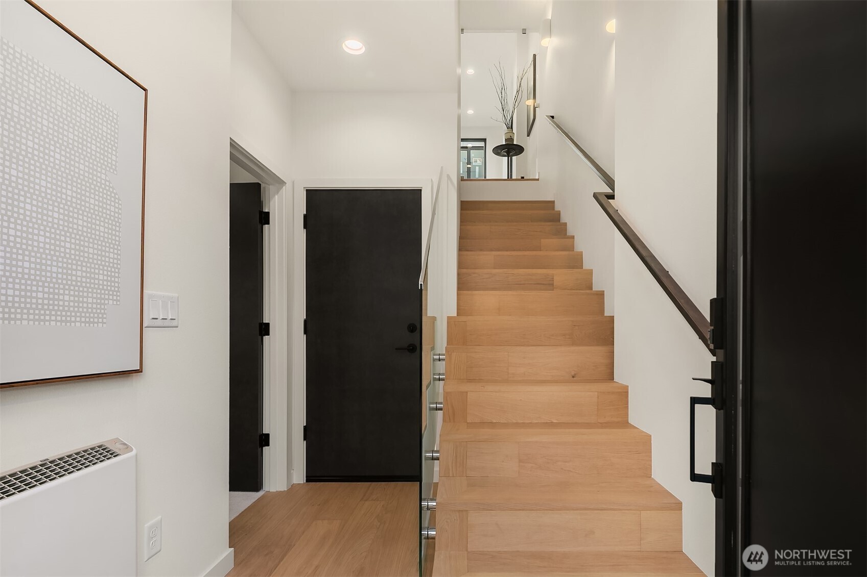 419 99th Avenue NE, Bellevue, WA 98004
