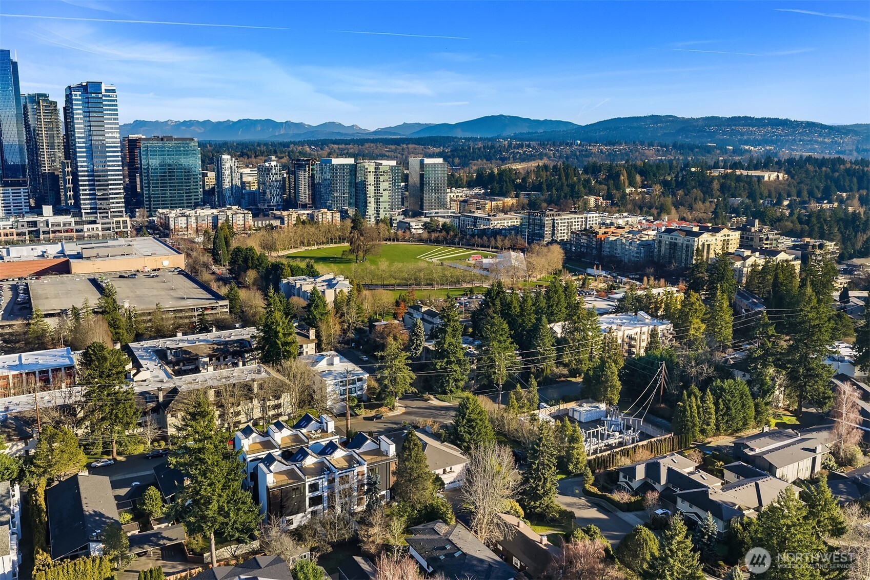 419 99th Avenue NE, Bellevue, WA 98004