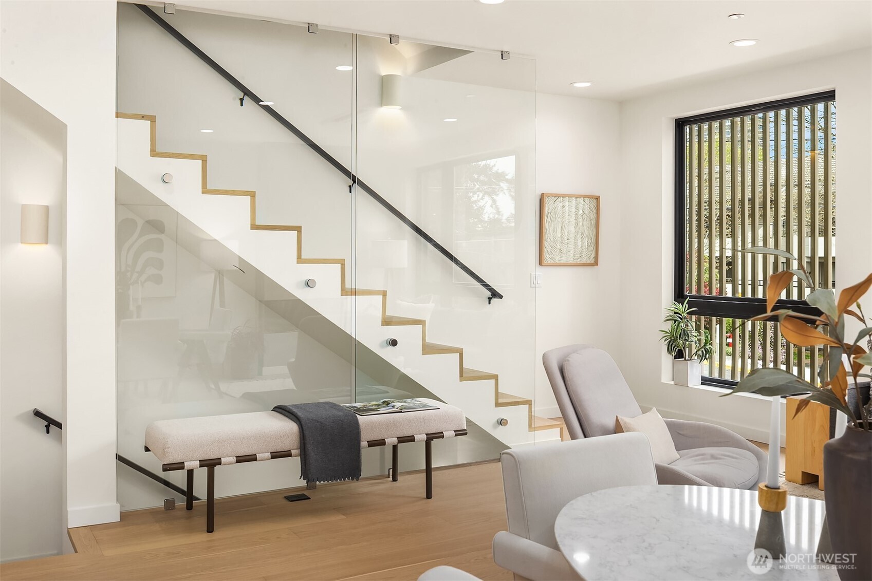419 99th Avenue NE, Bellevue, WA 98004