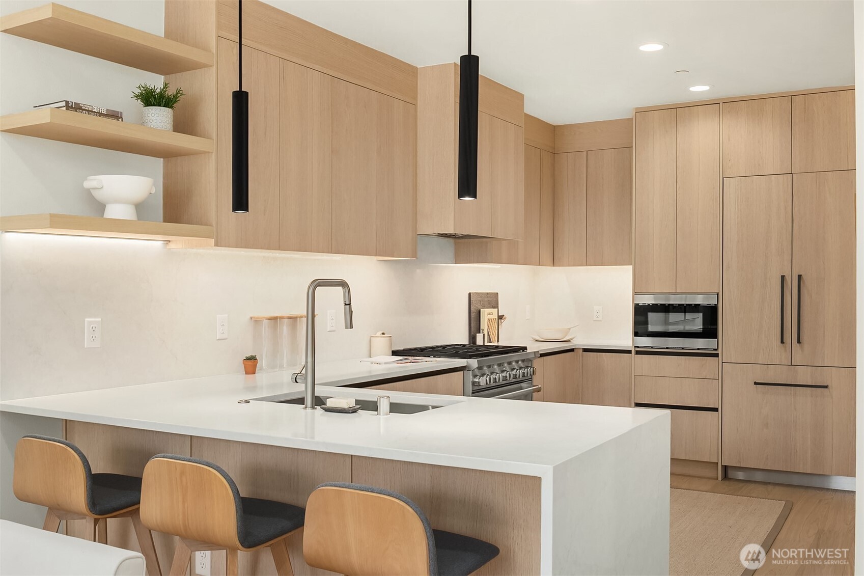 419 99th Avenue NE, Bellevue, WA 98004