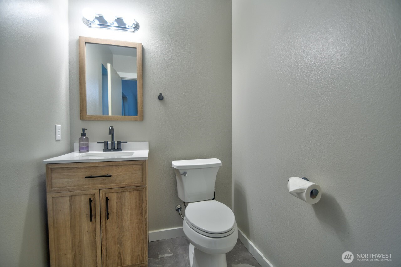 4201 Arbor Court SE, Lacey, WA 98503