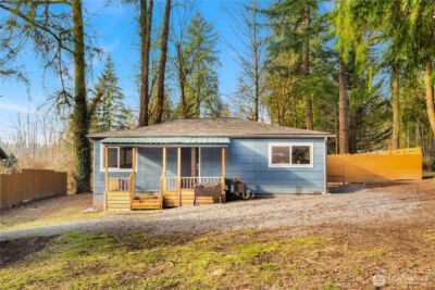 18621 NE 183rd Street , Woodinville, WA 98077