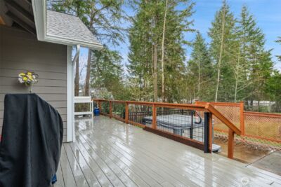 141 E Hofaker Road , Allyn, WA 98524 - Photo 12