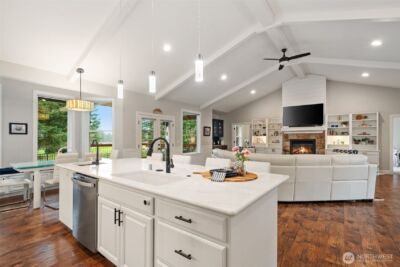 141 E Hofaker Road , Allyn, WA 98524 - Photo 5