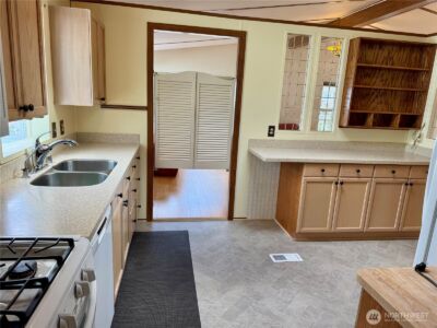 2414 Vista Lane , Anacortes, WA 98221 - Photo 8