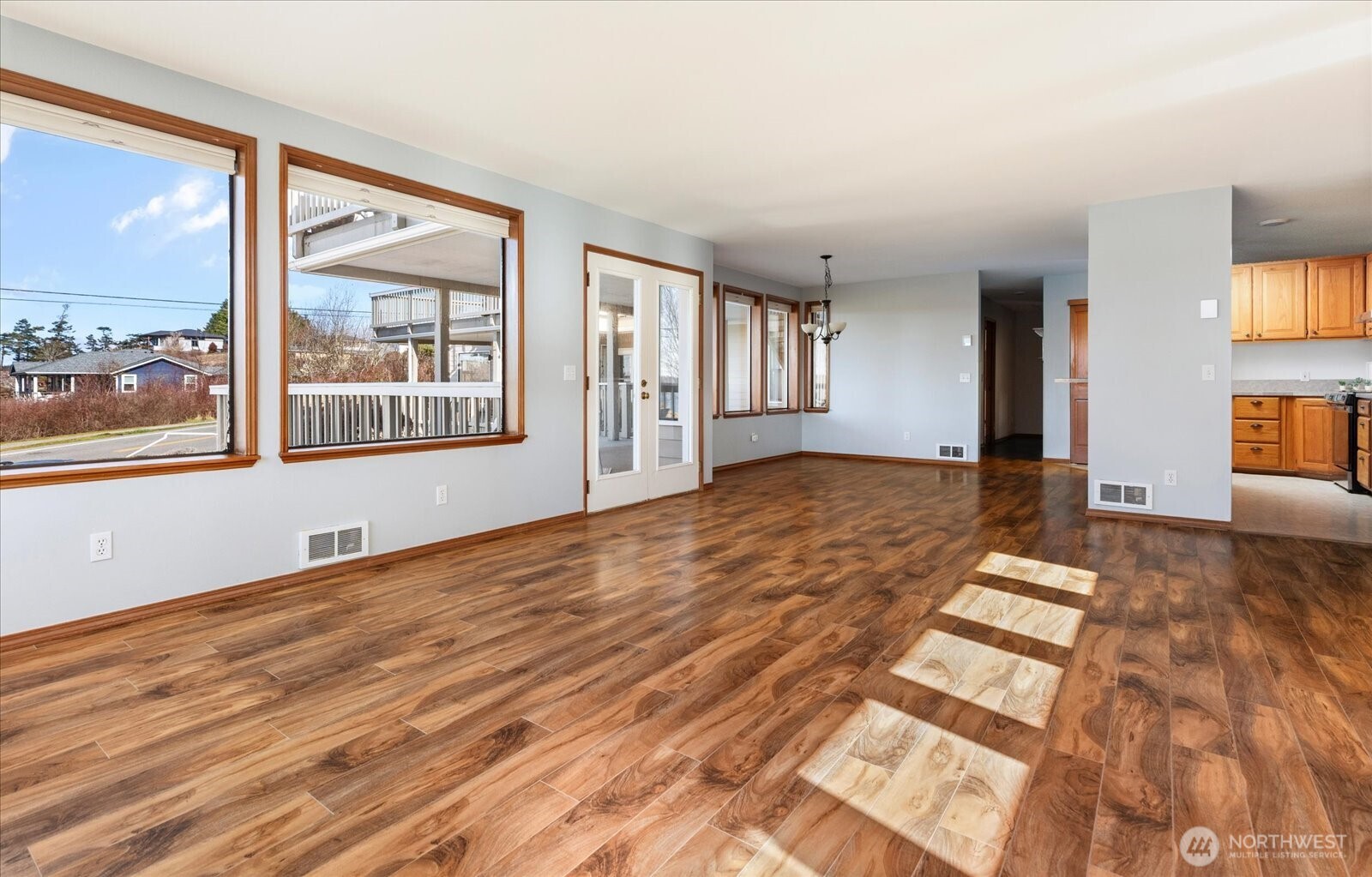 905 NE Leach Street #905, Coupeville, WA 98239