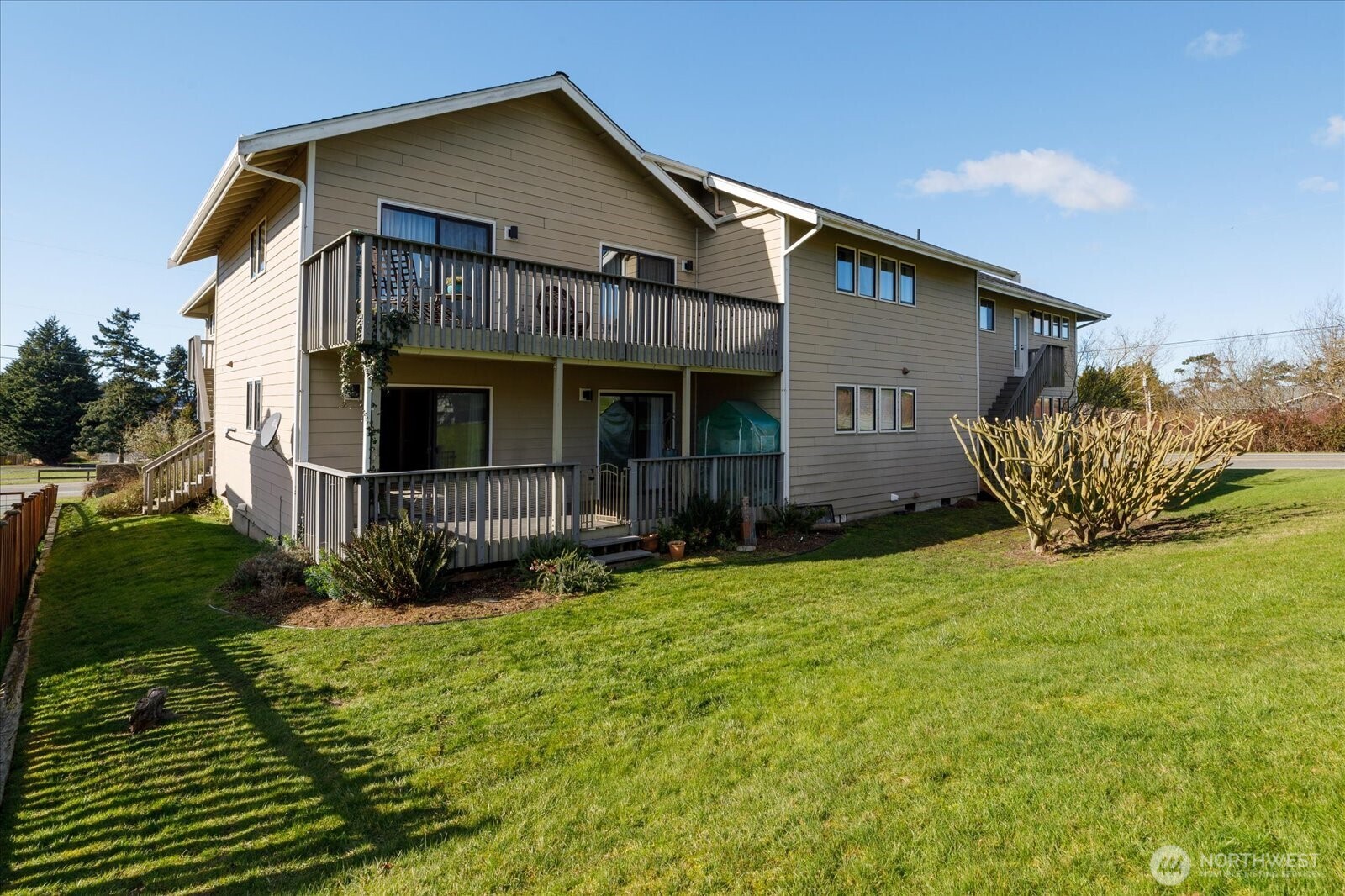 905 NE Leach Street #905, Coupeville, WA 98239
