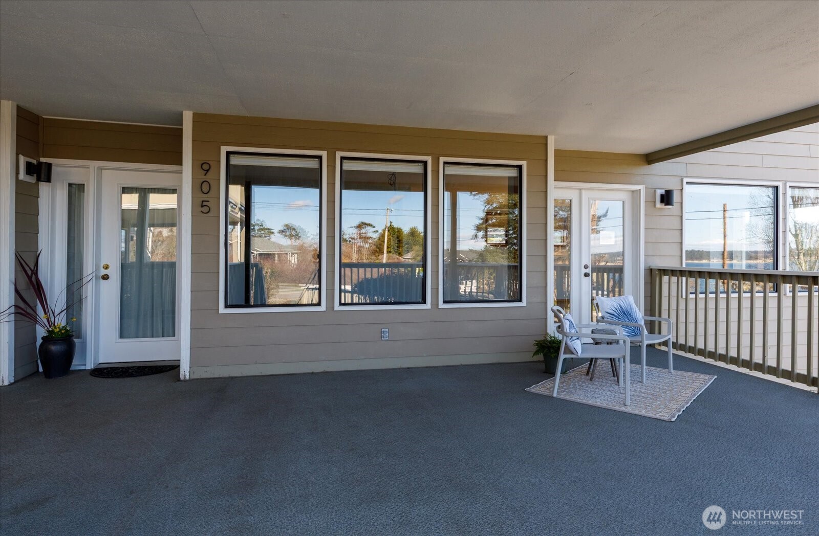 905 NE Leach Street #905, Coupeville, WA 98239