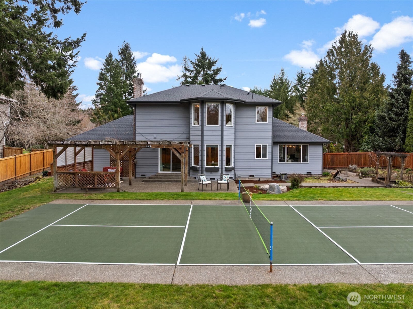 9512 72nd Avenue NW, Gig Harbor, WA 98332