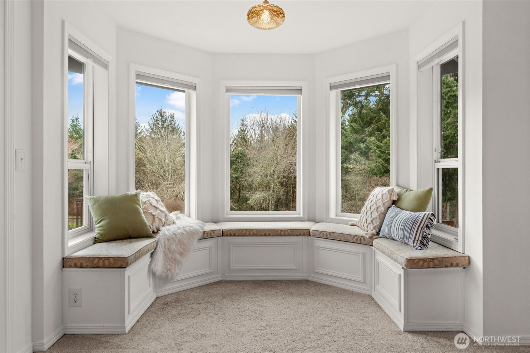 9512 72nd Avenue NW, Gig Harbor, WA 98332