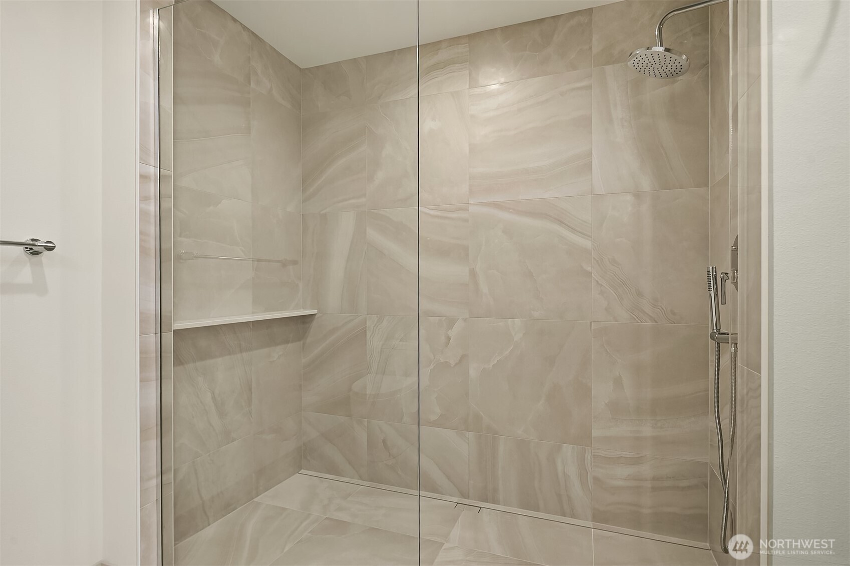 415 99th Avenue NE, Bellevue, WA 98004