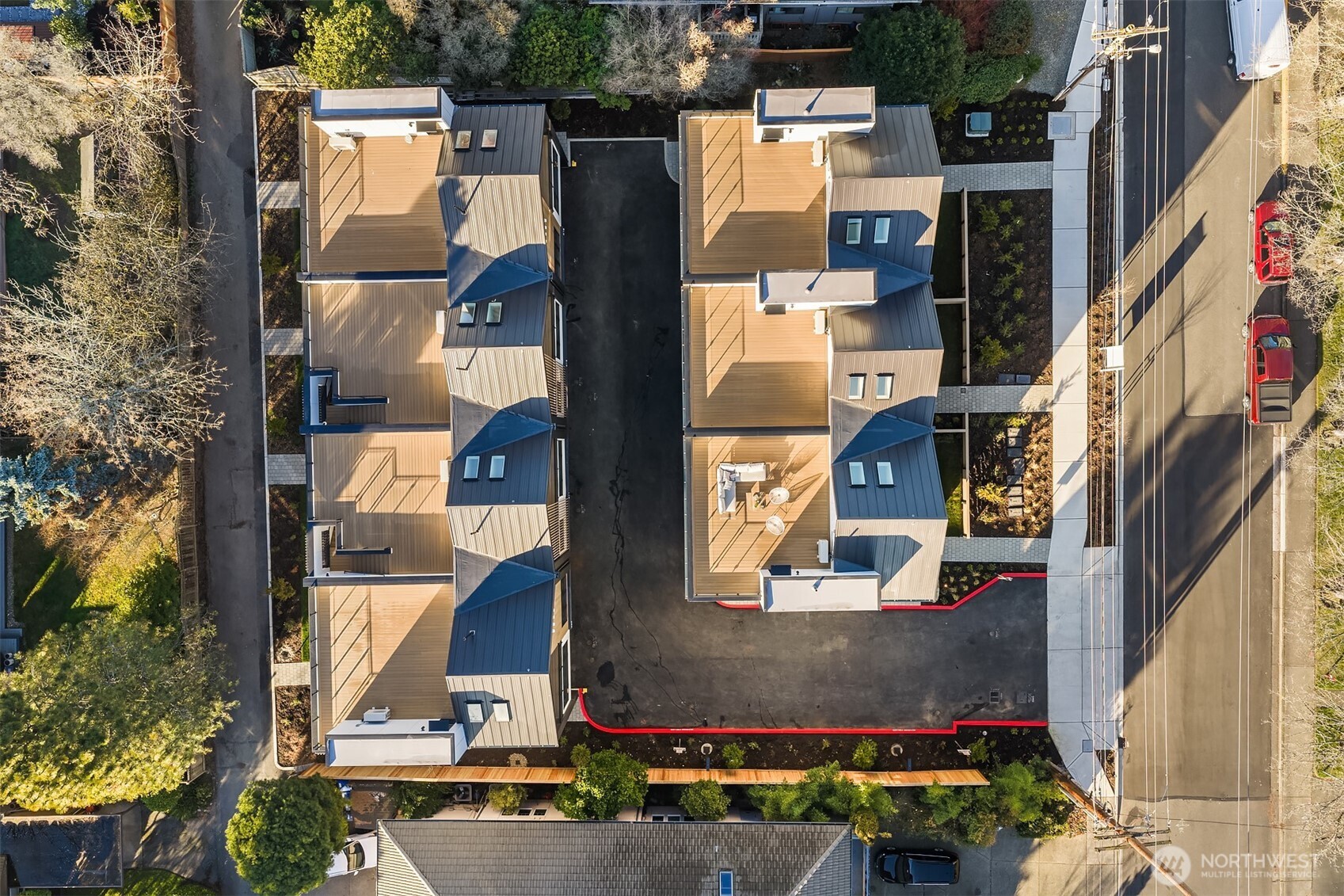 415 99th Avenue NE, Bellevue, WA 98004