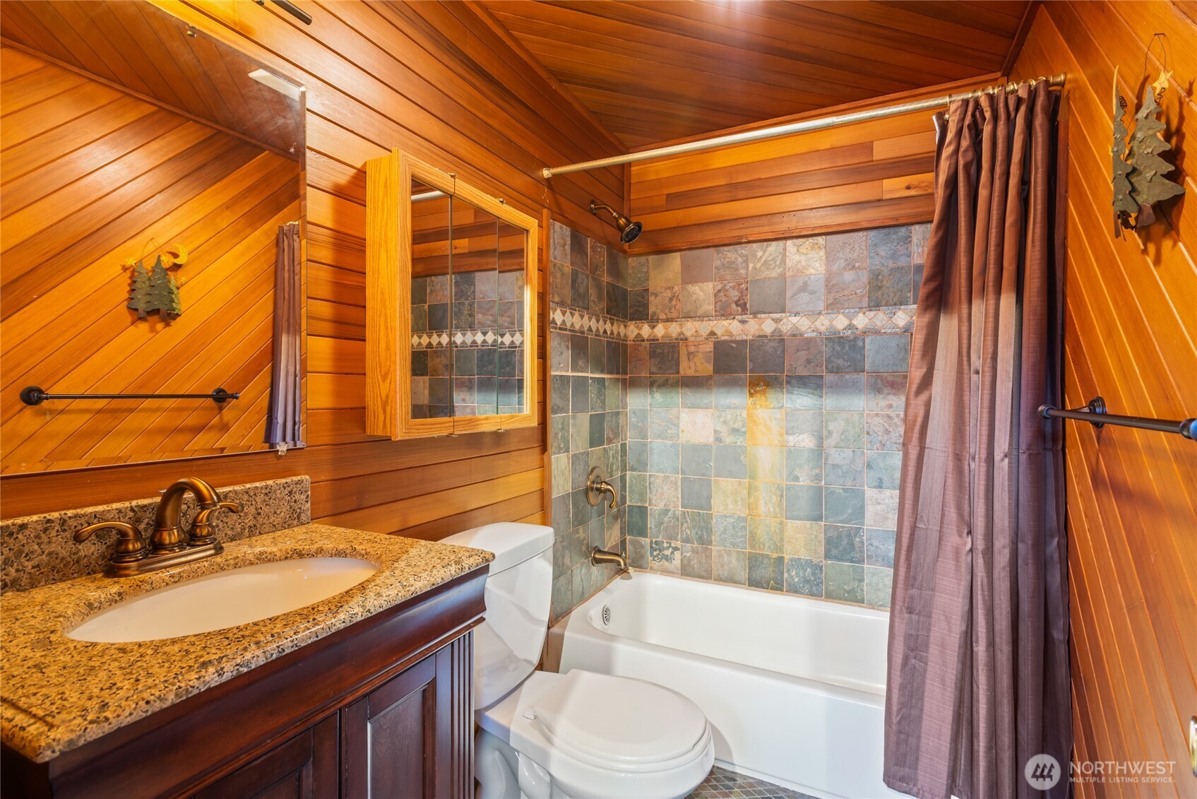 10666 Chumstick Hwy , Leavenworth, WA 98826