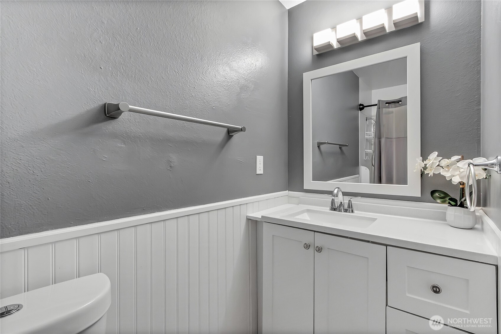 5310 66th Avenue W, University Place, WA 98467