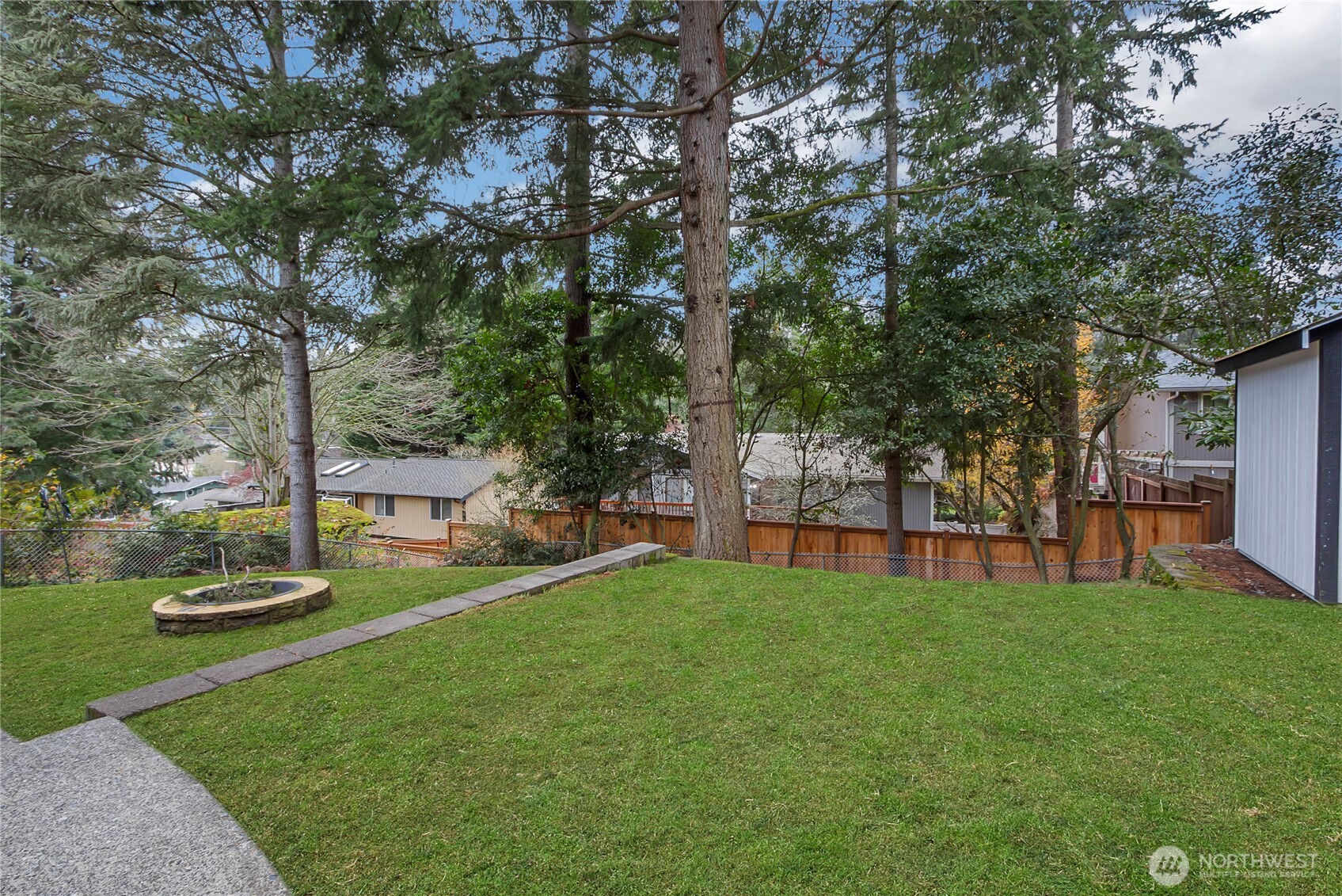 5310 66th Avenue W, University Place, WA 98467